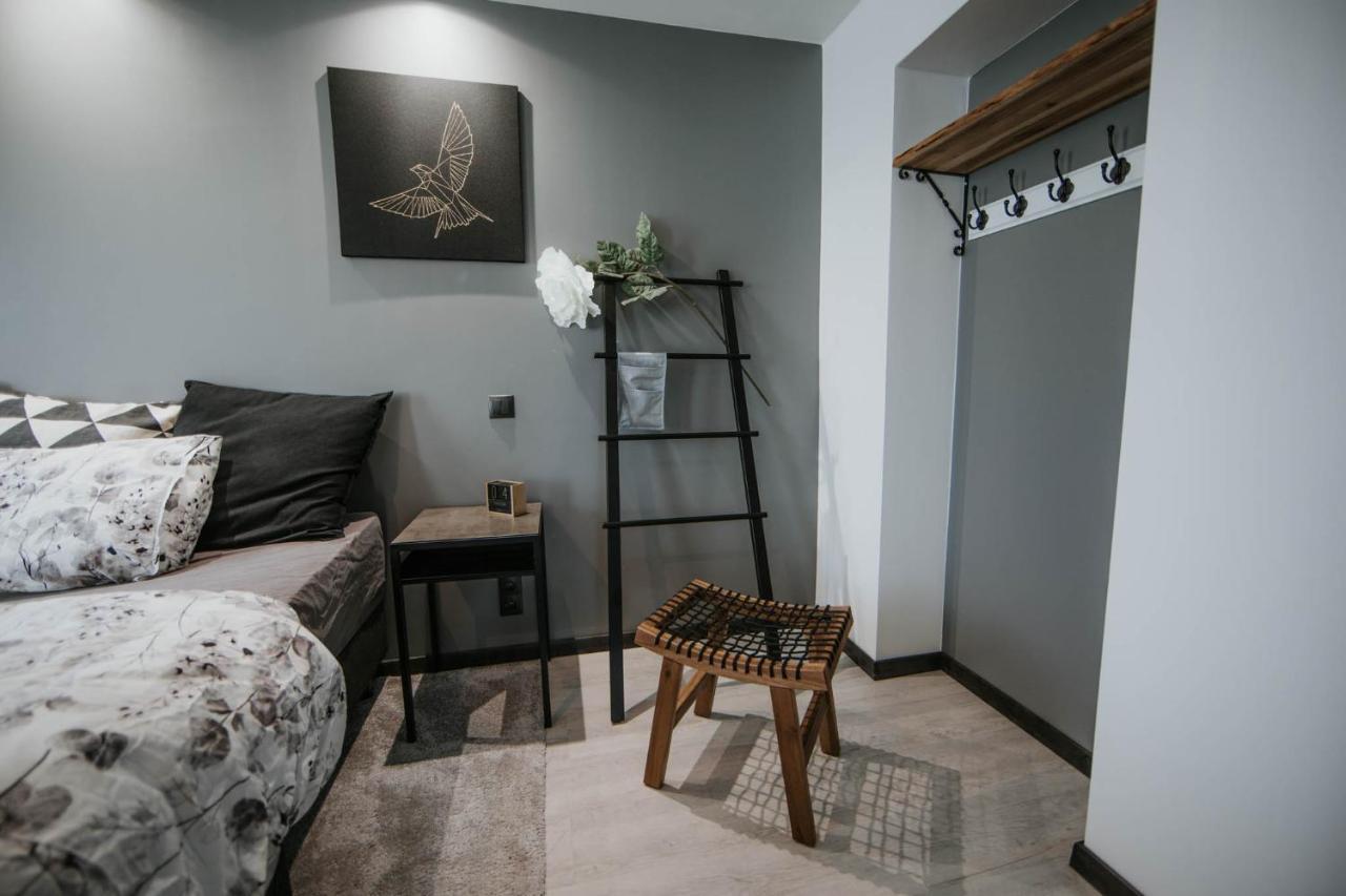 Pinska Guesthouse Cozy Apartment Viljandi  Exterior photo